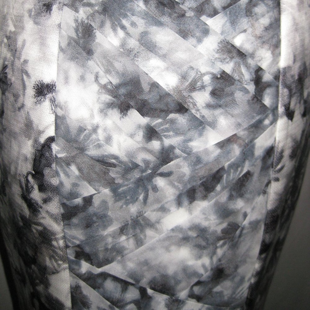 CYNTHIA STEFFE Floral Print Cotton//Silk Dress - Picture 4 of 4